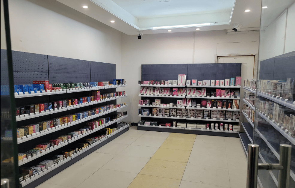 24小时无人售货机成人用品店,{下拉词}